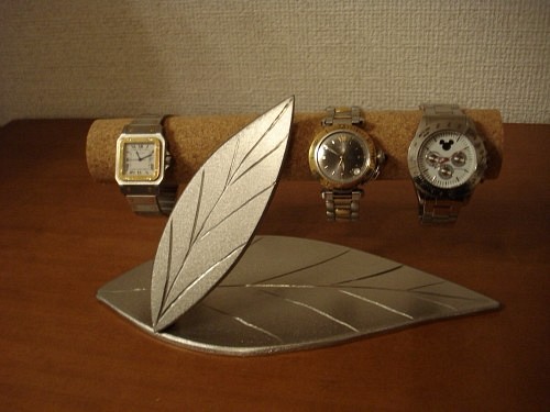 恋人へのプレゼントに！ダブルリーフ腕時計スタンド　スタンダード 1枚目の画像