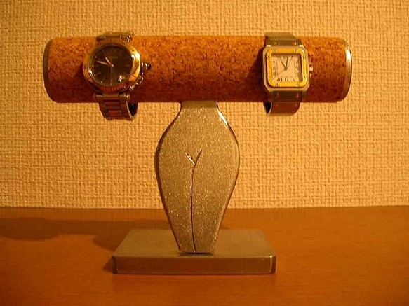 父の日プレゼント　ちょっとHな腕時計スタンド 1枚目の画像