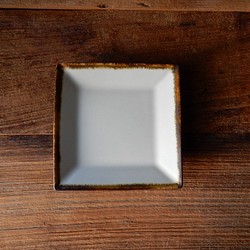 小サイズ　プレート小皿　 (白マット) 1枚目の画像