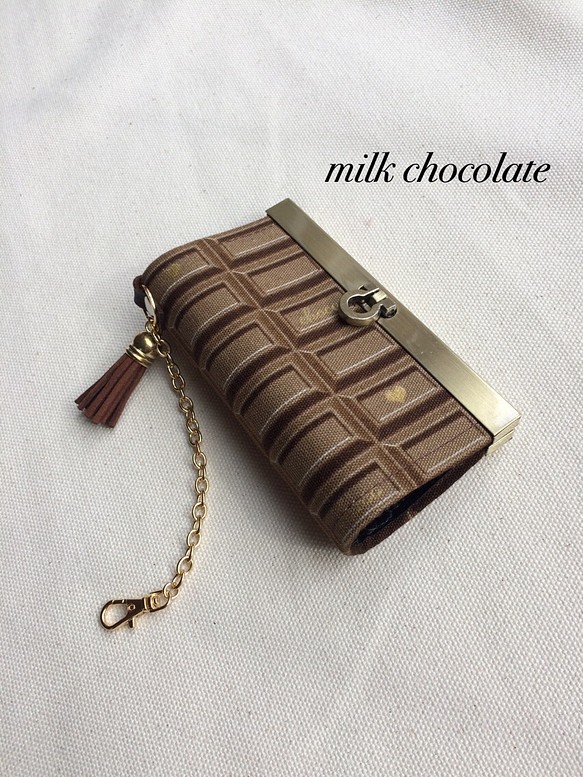 ミルクチョコレート キーケース 1枚目の画像