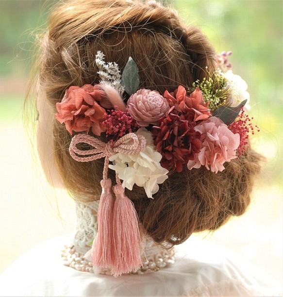成人式 髪飾り　桜ピンクとふんわりレッドのヘッドドレス　　ドライフラワー　結婚式　卒業式　袴