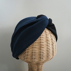 頭巾（結）☆ 柔軟的針織雙色調海軍藍 x 黑色 第1張的照片