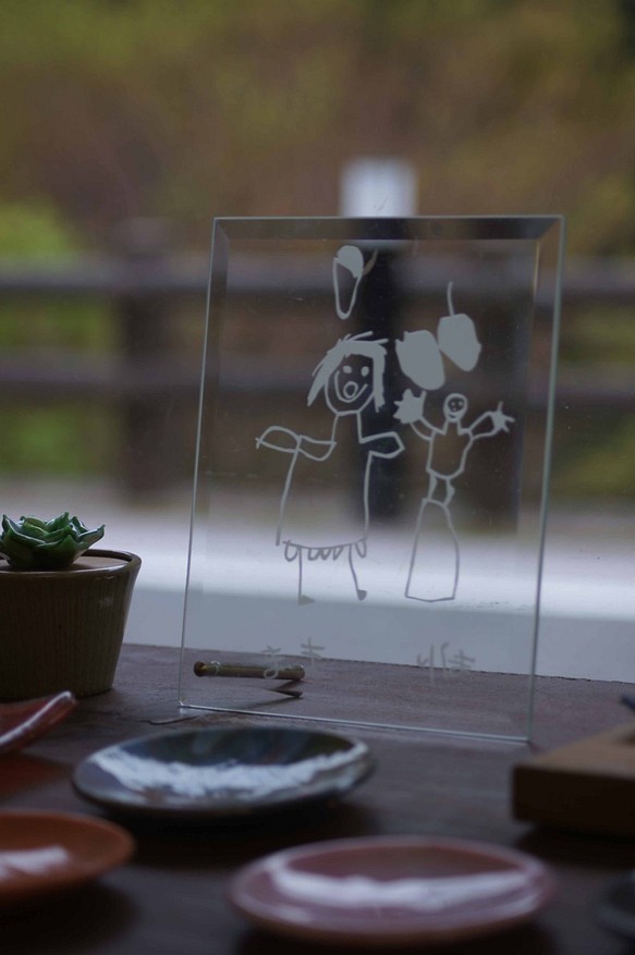 期間限定特価品 オーダーメイド 思い出のイラストをガラス彫刻プレートに サンドブラスト 日本全国送料無料