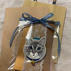 【オーダーメイド】愛猫♡愛犬の手刺繍ストラップ(ブローチも可)