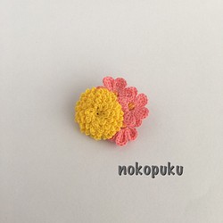 たんぽぽ ミニブローチ ピンク小花 1枚目の画像