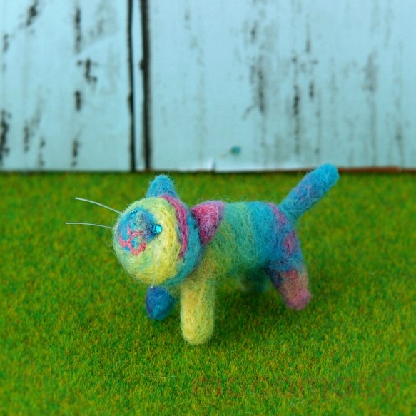 [定製作品] 蓬鬆的吉祥物彩虹貓 Nijita 第1張的照片