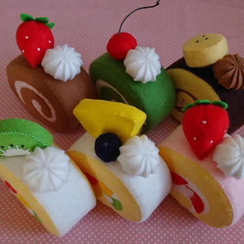 フェルト ままごと ロールケーキ セット おもちゃ・人形 rikyuna 通販 