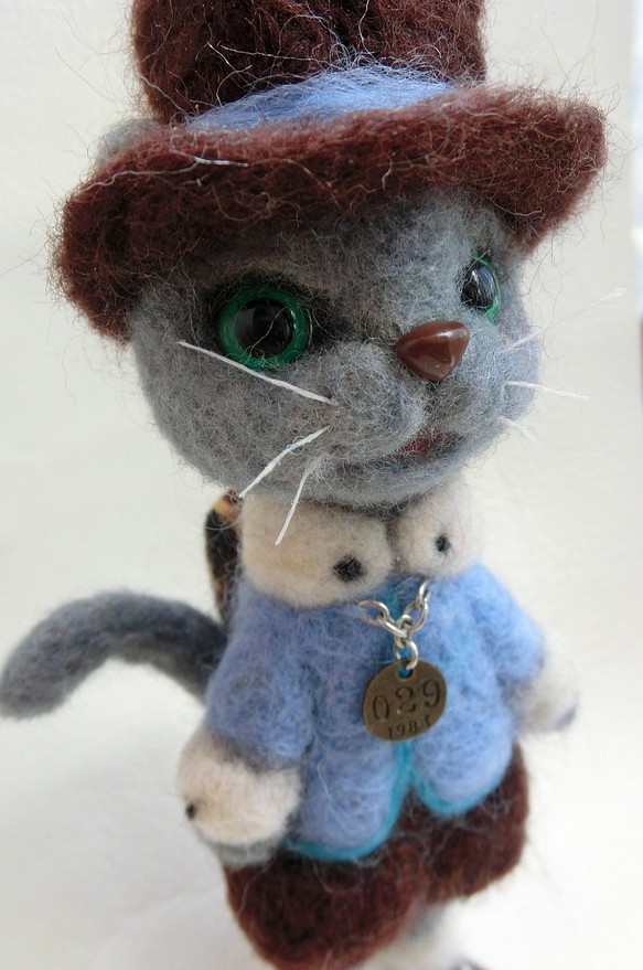 羊毛フェルト　猫　かわいいロシアンブルー　 1枚目の画像