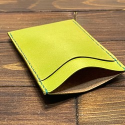 シンプルな横型カードケース（若草色） 1枚目の画像
