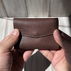 お札を折らずに入れられる！軽い豚革の極小ミニ財布（Lサイズ） 1枚目の画像