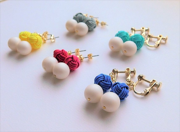 Mizuhiki Kororin耳環/絲質珍珠耳環 第1張的照片