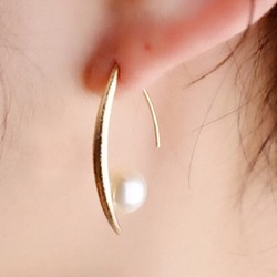 水晶珍珠弧形鉤形耳環&lt;203&gt; 第1張的照片