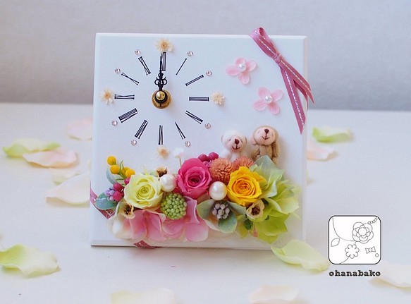 《ギフトに◎結婚祝い/送別/誕生日》プリザーブドフラワーの時計スタンドohanadokei-mini 1枚目の画像