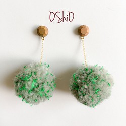 ” 芽苔"  moss ball 苔玉のイヤリング 1枚目の画像
