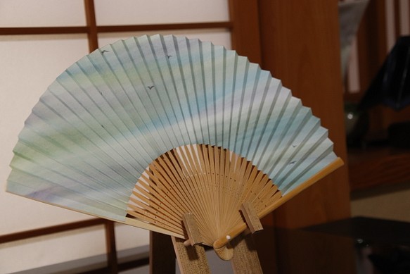 手繪日本紙夏季風扇“ Kazekare”（人種，一種） 第1張的照片