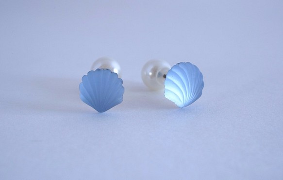 VINTAGE Sea Shell Pierced earrings Light blue 第1張的照片