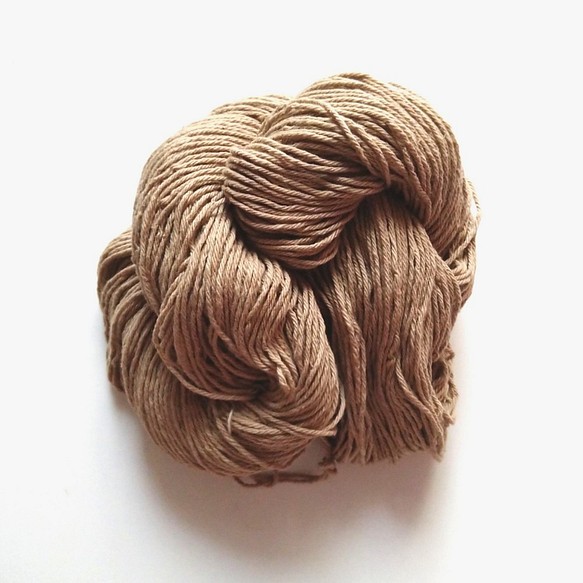 編み物、織物にも♪草木染め糸　クヌギ染め　綿　コットンバショウ　 2.4番手　１００g 1枚目の画像
