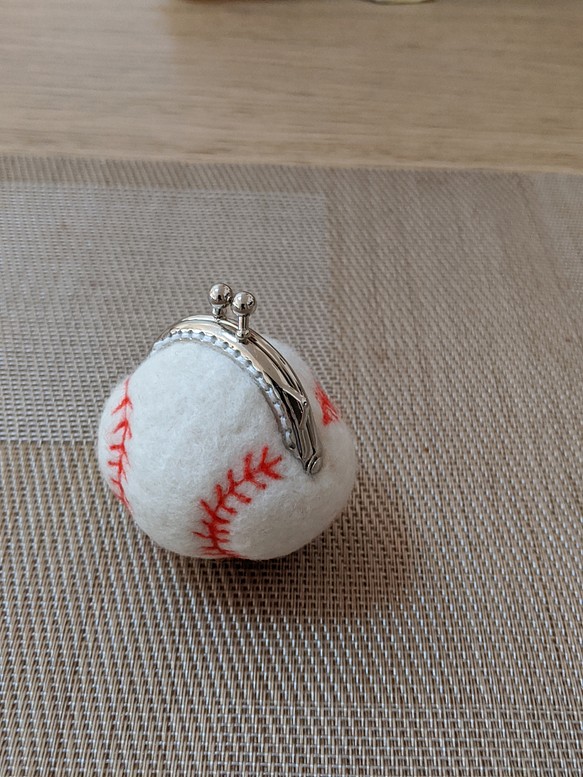 【受注製作】野球ボールがま口⚾ 1枚目の画像