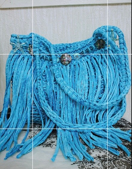 【セール中！】ターコイズ色の海！バッグ《ズパゲッティ糸》手編み《ヒトデ》《シェル》《フリンジ》 1枚目の画像
