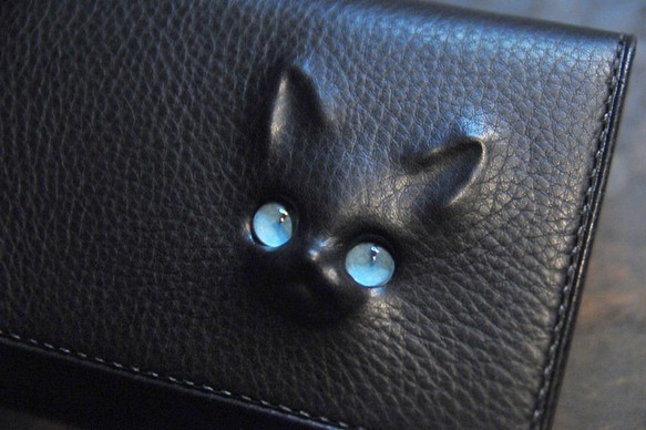 黒猫の長財布（表革：conceria800社、内装：ダークグレー／ブラック） 約277ｇ  猫目選択可♪ 1枚目の画像