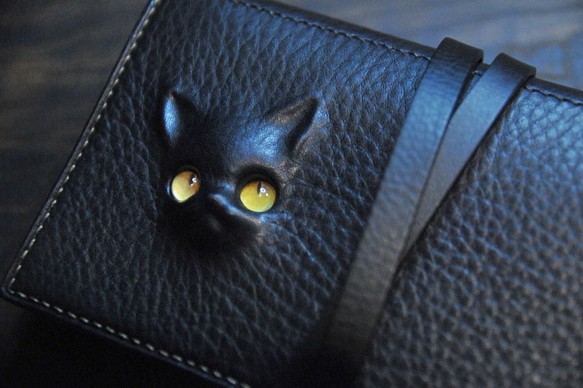 黒猫の三つ折り財布（表革：conceria800社、内装：キャメル） 約219ｇ