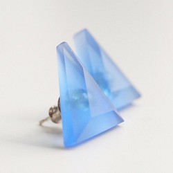 △▷▽ウミノカクカク SEA GLASS ピアス a ピアス（スタッド・一粒