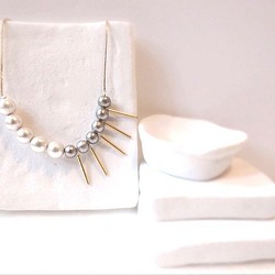 By-colored Spiky Cotton Pearl Necklace *Classic* 1枚目の画像