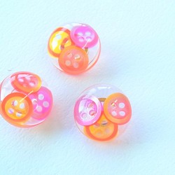 ボタンとじ込めボタン(ピンク・オレンジ系)【BO0112】 1枚目の画像
