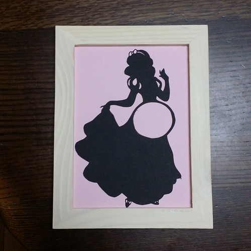 ディズニー風 プリンセス 白雪姫風 エコー写真 クラフト 切り絵 切り絵 Heeeeko 通販 Creema クリーマ ハンドメイド 手作り クラフト作品の販売サイト