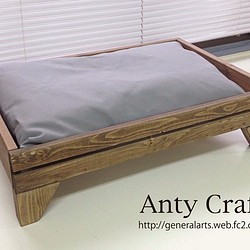 ペット用木製ベッド（クッション付） 犬のベッド 猫のベッド 幅62cm 完成品 グレー 1枚目の画像
