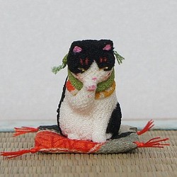 縮緬人形　豆猫三十五　黒シロ 1枚目の画像