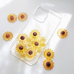 花束のかわりに 咲くひまわりのスマホケース　iPhone１２ 1枚目の画像