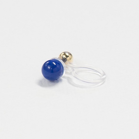 片耳販売＊ラピスラズリのシンプルひとつぶイヤリング（ノンホールピアス）〜4mm玉 1枚目の画像