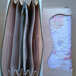 ヌメ革と金襴織物ラウンドファスナー長財布 1枚目の画像