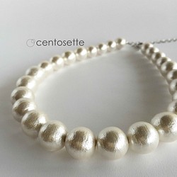 [Resale] Volumous white cotton pearl choker項鍊/顏色可選 第1張的照片