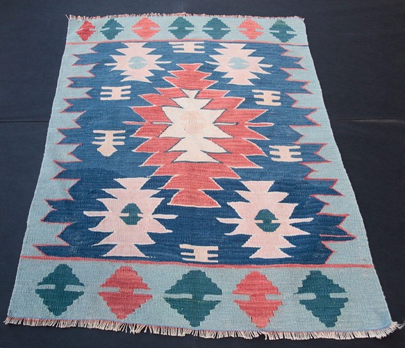 手織りアンティークキリムラグ　(カイセリ) 1枚目の画像