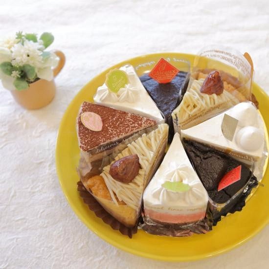 おまかせカットケーキのセット【グルテンフリー、アレルギー対応】 1枚目の画像