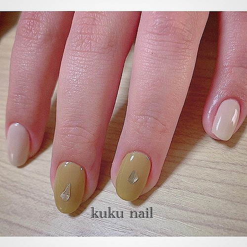 ピスタチオ クリームベージュネイル ネイルチップ ネイルシール Kuku Nail 通販 Creema クリーマ ハンドメイド 手作り クラフト作品の販売サイト