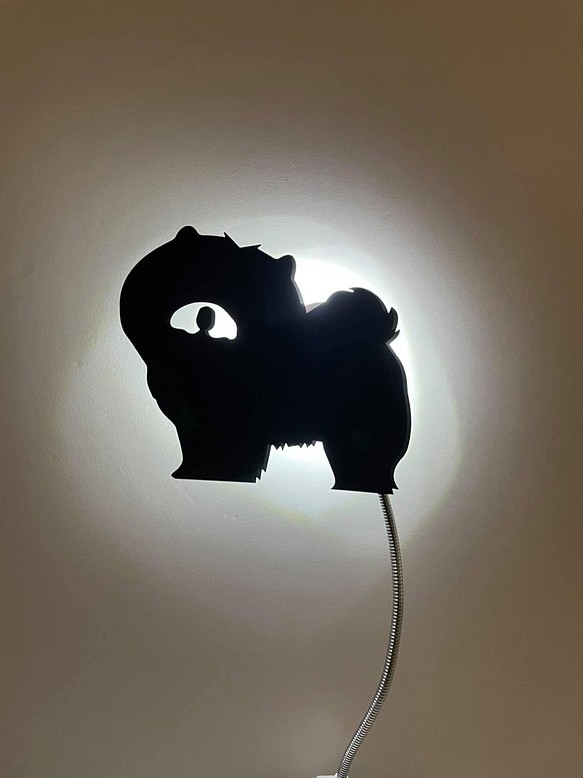 犬のシルエットランプ　チャウチャウ　USB電源　ON/OFF・調光スイッチ付き 1枚目の画像
