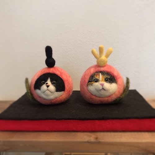 数量限定ハンドメイド19 ひな祭り 桃猫の雛人形 羊毛フェルト Fete Chi Ko 通販 Creema クリーマ ハンドメイド 手作り クラフト作品の販売サイト