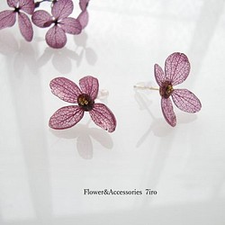 【受注制作】おとなの紫陽花　パープル　ピアス 1枚目の画像