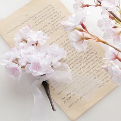 ラスト1点【受注制作】奥ゆかしいおとなの桜のコサージュ 1枚目の画像