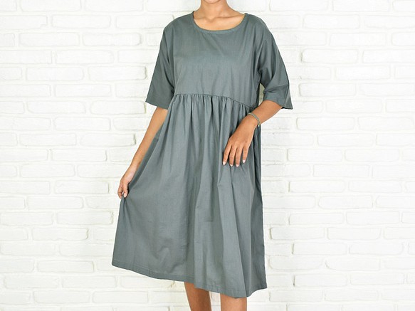 棉質簡單聚集連衣裙&lt;灰色&gt; 第1張的照片