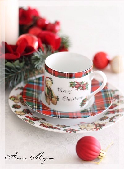 クリスマス　ティーセット　デミタスカップ&ケーキ皿 1枚目の画像