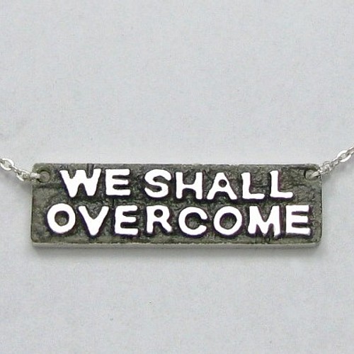 クロス以外の作品 「WE SHALL OVERCOME」のネックレス sc06 好評です