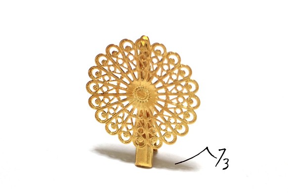 50個 花柄 透かし ワニ口 クリップ ゴールド 金色 素材 材料 パーツ ヘアピン 髪飾り 簪 アンティーク調 1枚目の画像