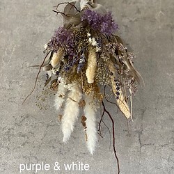 うんりゅう柳とオフワワイト&パープルのドライフラワースワッグ 1枚目の画像