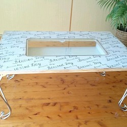 畳み式アンティーク風センターテーブル 1枚目の画像