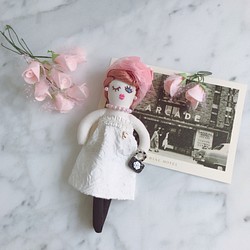 【１点物】ドールチャーム・イニシャル付き・MOI Doll 1枚目の画像