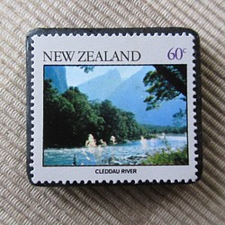 ニュージーランド　切手ブローチ6446 1枚目の画像